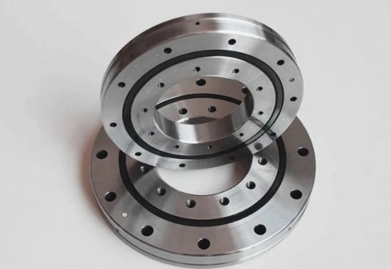 Crossed Roller Bearing Cylindrical Roller Bearing Ru66 Cross Roller Ring